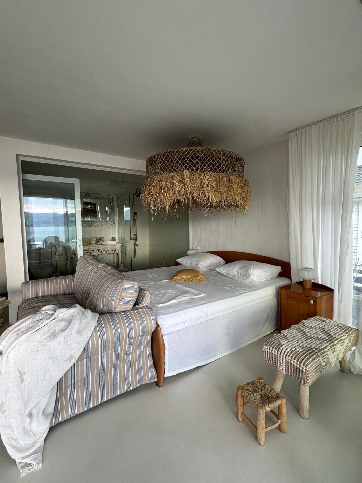 Vila Dream Tricule Svinita Exteriér fotografie